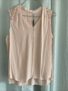 100% Silk Elie Tahari Blush Pink Sleeveless V-Neck Beaded Front Camisole